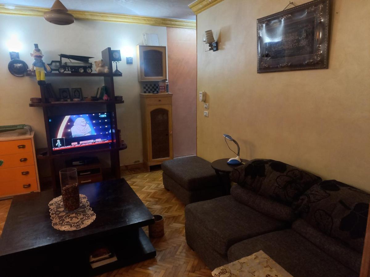 شقه دافئه مشمسه التجمع الثالث القاهره Apartment *